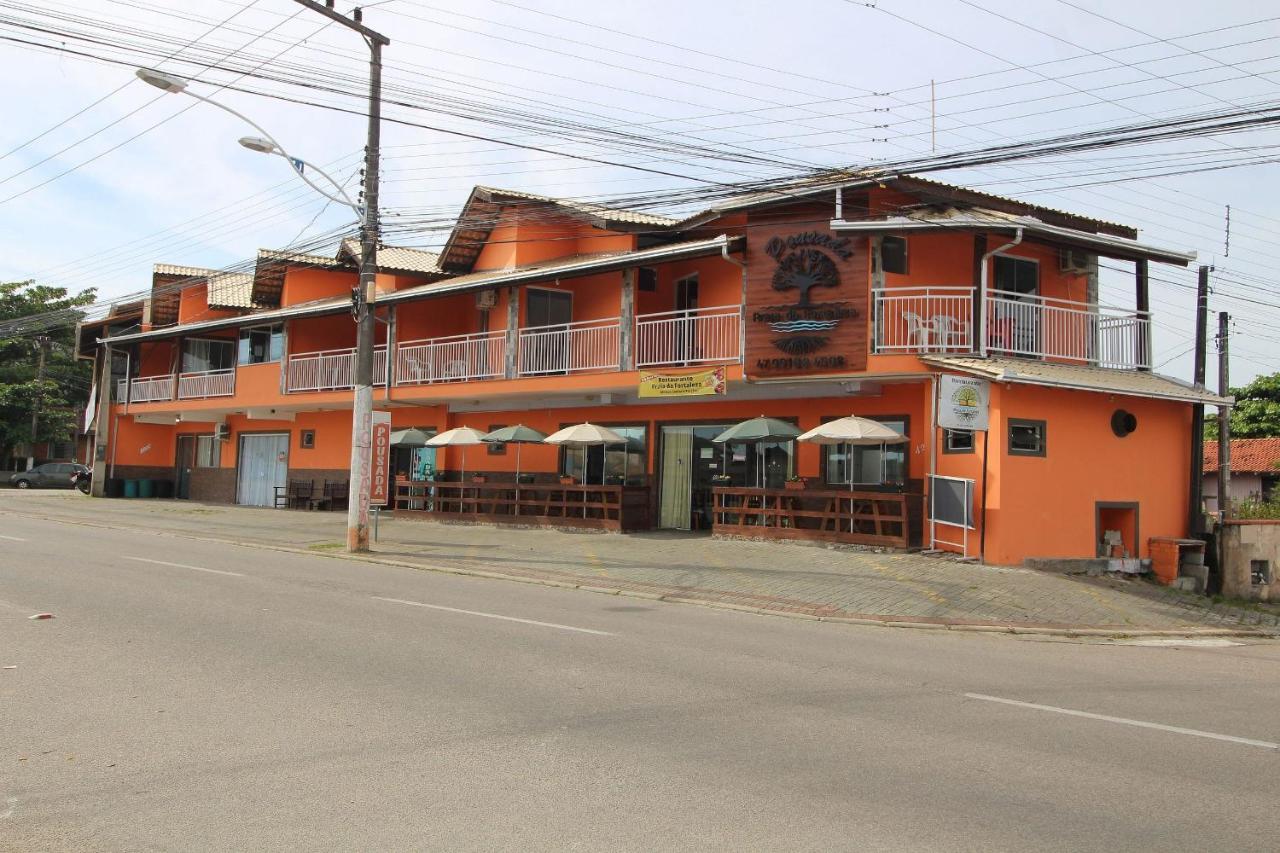 Pousada Praia Da Fortaleza 450 Metros Do Parque Beto Carrero Com Cafe Da Manha Penha  Exterior photo